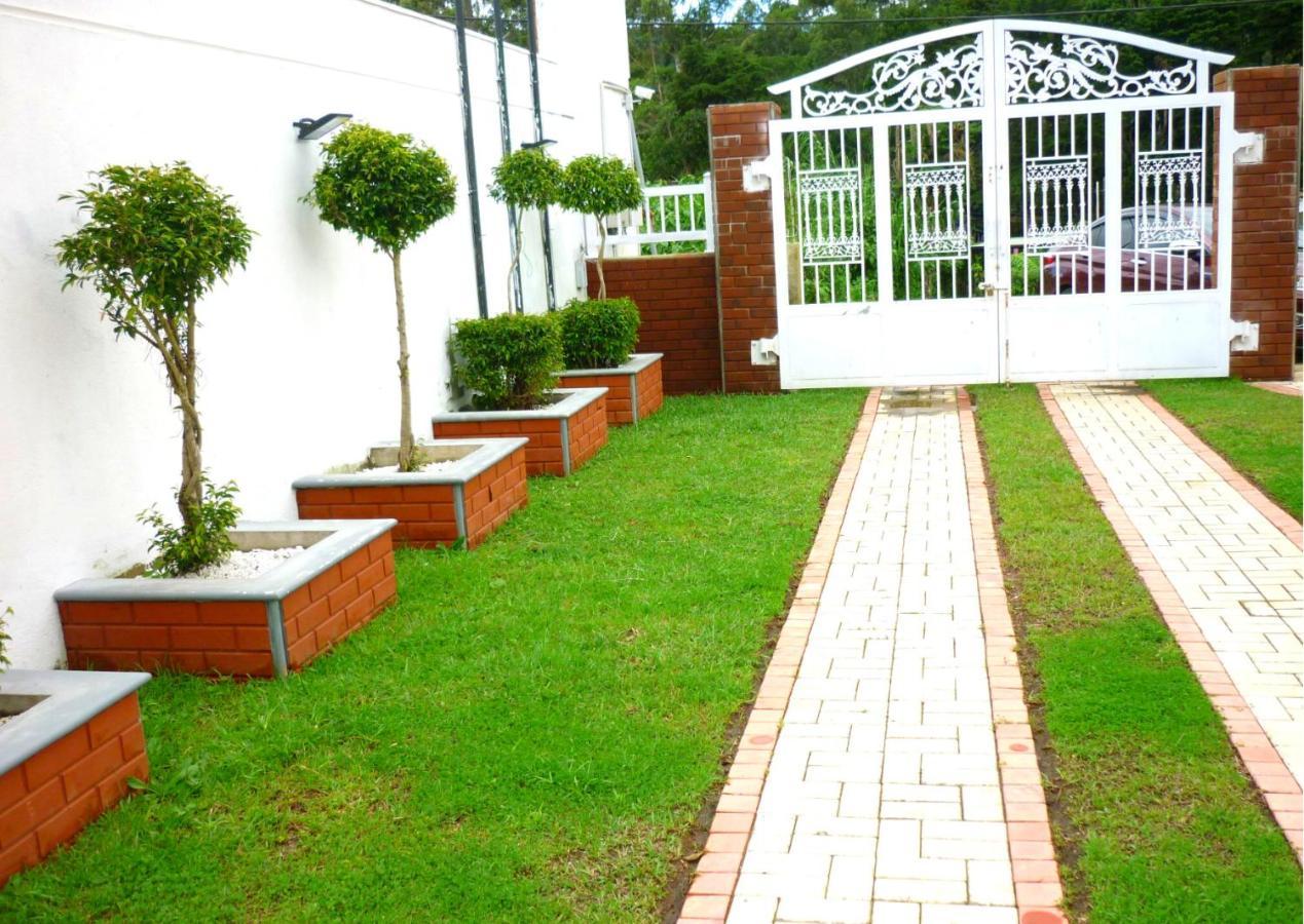 Twin Villa Red Nuwara Eliya Bagian luar foto